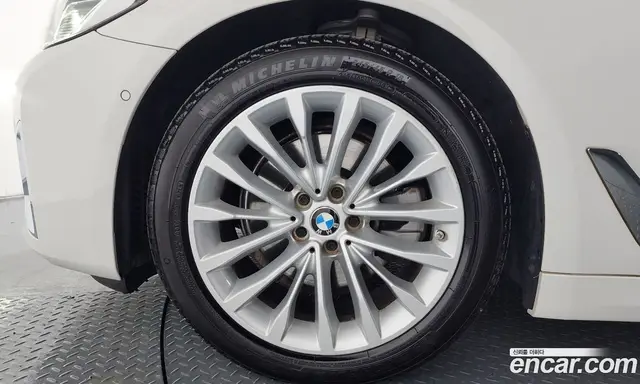 BMW 5 серия 2023 2.0 автомат (гидро), миниатюра 5 BMW 5 серия 2023 2.0 автомат (гидро), миниатюра 5