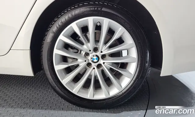 BMW 5 серия 2023 2.0 автомат (гидро), миниатюра 7 BMW 5 серия 2023 2.0 автомат (гидро), миниатюра 7