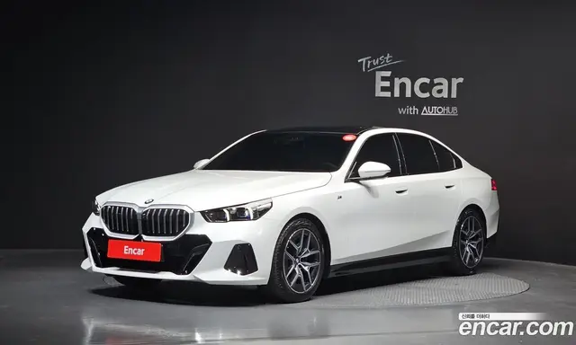 BMW 5 серия, 2023, 17 905 км