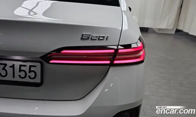 BMW 5 серия 2023 2.0 автомат (гидро), миниатюра 9