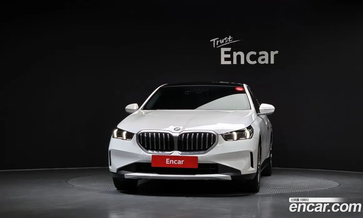 BMW 5 серия 2024 2.0 автомат (гидро), фото 3