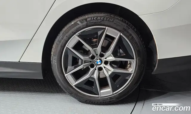 BMW 5 серия 2024 2.0 автомат (гидро), миниатюра 7
