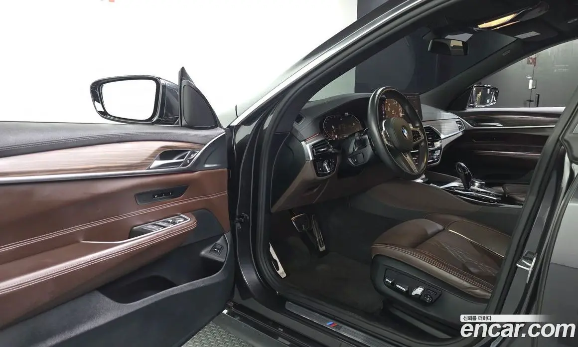 BMW 6 серия 2021 2.0 автомат (гидро), фото 13