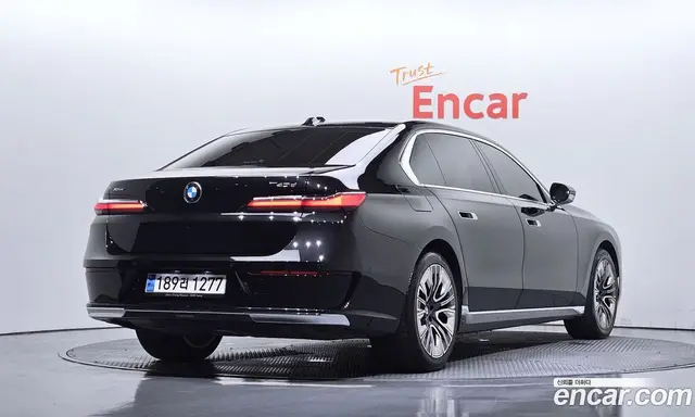 BMW 7 серия, 2023, 85 863 км