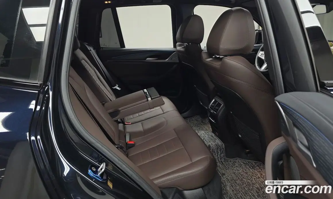 BMW iX3 2023 0.2 автомат (гидро), фото 16 BMW iX3 2023 0.2 автомат (гидро), фото 16