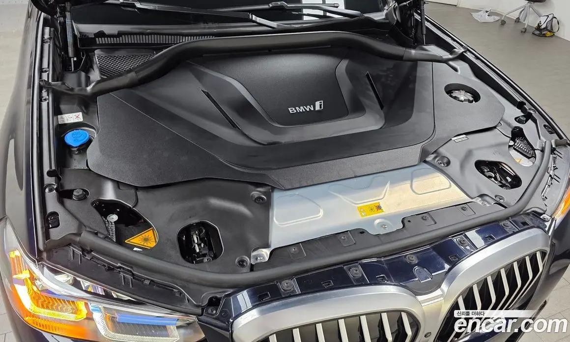 BMW iX3 2023 0.2 автомат (гидро), фото 6 BMW iX3 2023 0.2 автомат (гидро), фото 6