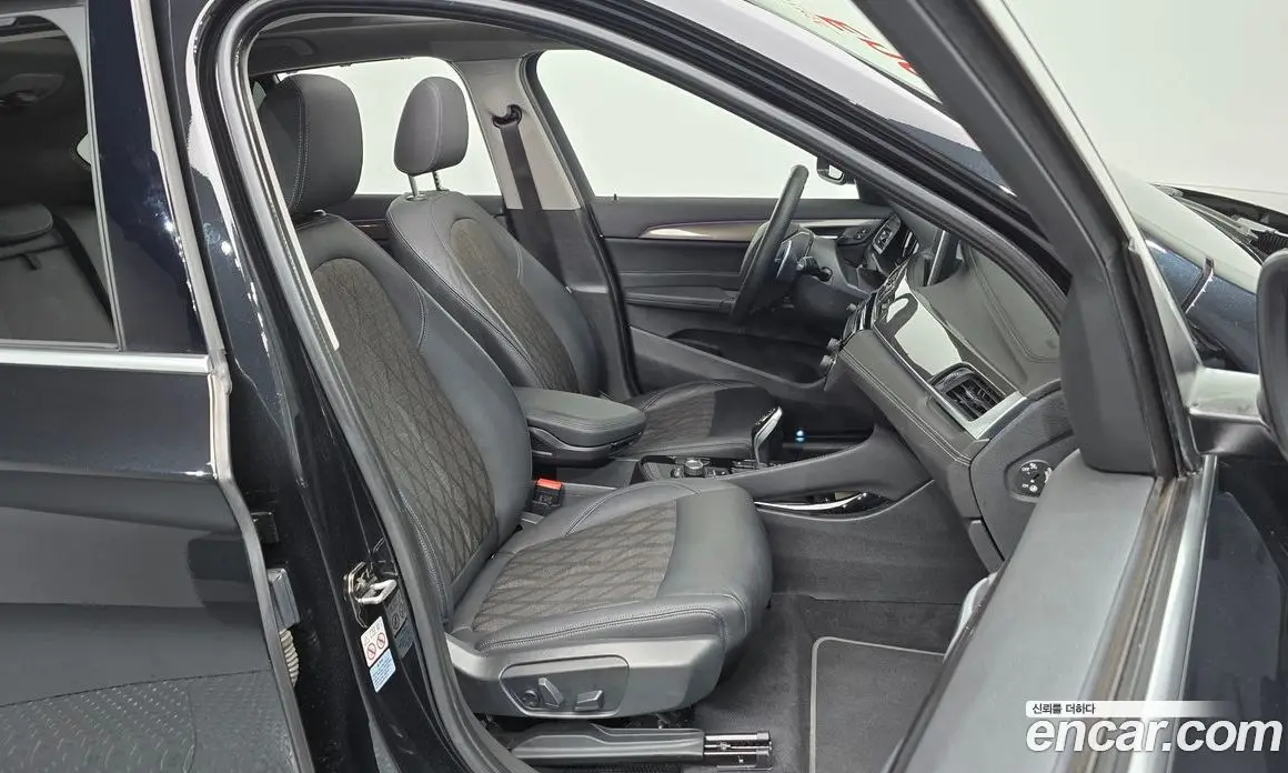BMW X1 2021 2.0 автомат (гидро), фото 16 BMW X1 2021 2.0 автомат (гидро), фото 16