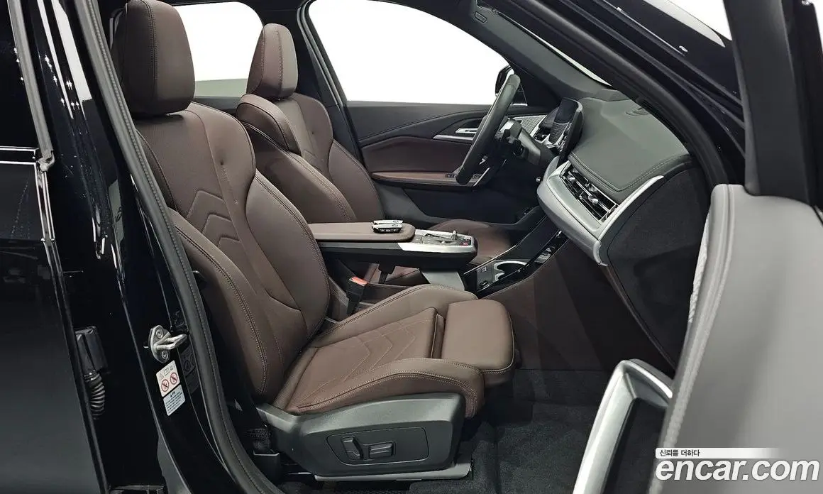 BMW X1 2024 2.0 автомат (гидро), фото 16 BMW X1 2024 2.0 автомат (гидро), фото 16