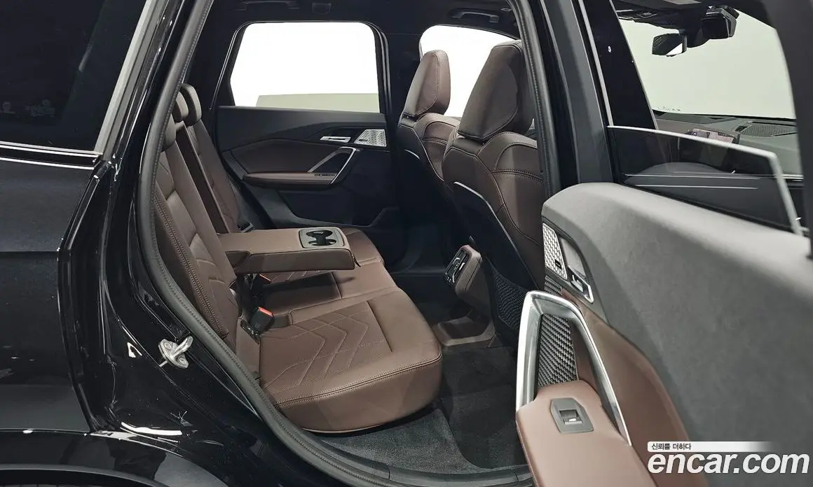 BMW X1 2024 2.0 автомат (гидро), фото 17 BMW X1 2024 2.0 автомат (гидро), фото 17