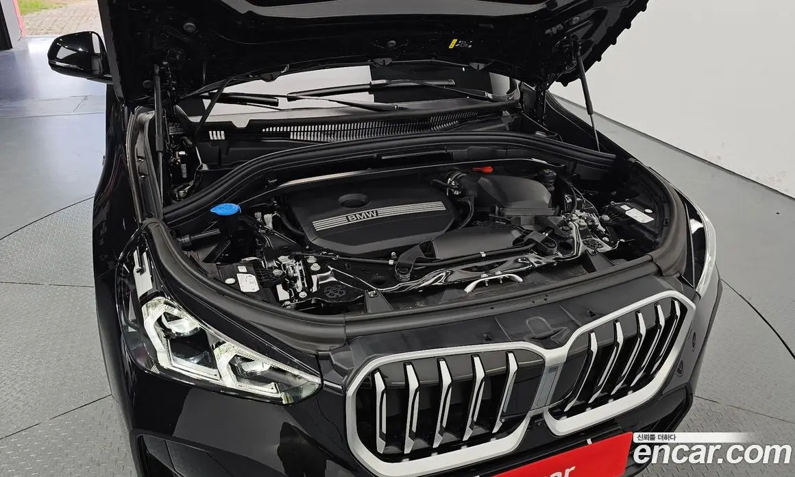 BMW X1 2024 2.0 автомат (гидро), фото 6 BMW X1 2024 2.0 автомат (гидро), фото 6