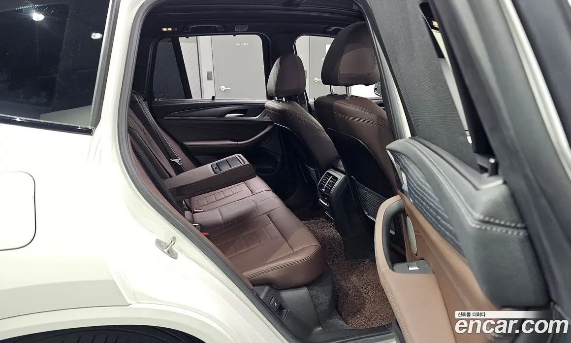 BMW X3 2023 2.0 автомат (гидро), фото 17 BMW X3 2023 2.0 автомат (гидро), фото 17