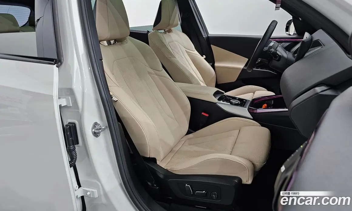 BMW X3 2025 2.0 автомат (гидро), фото 16