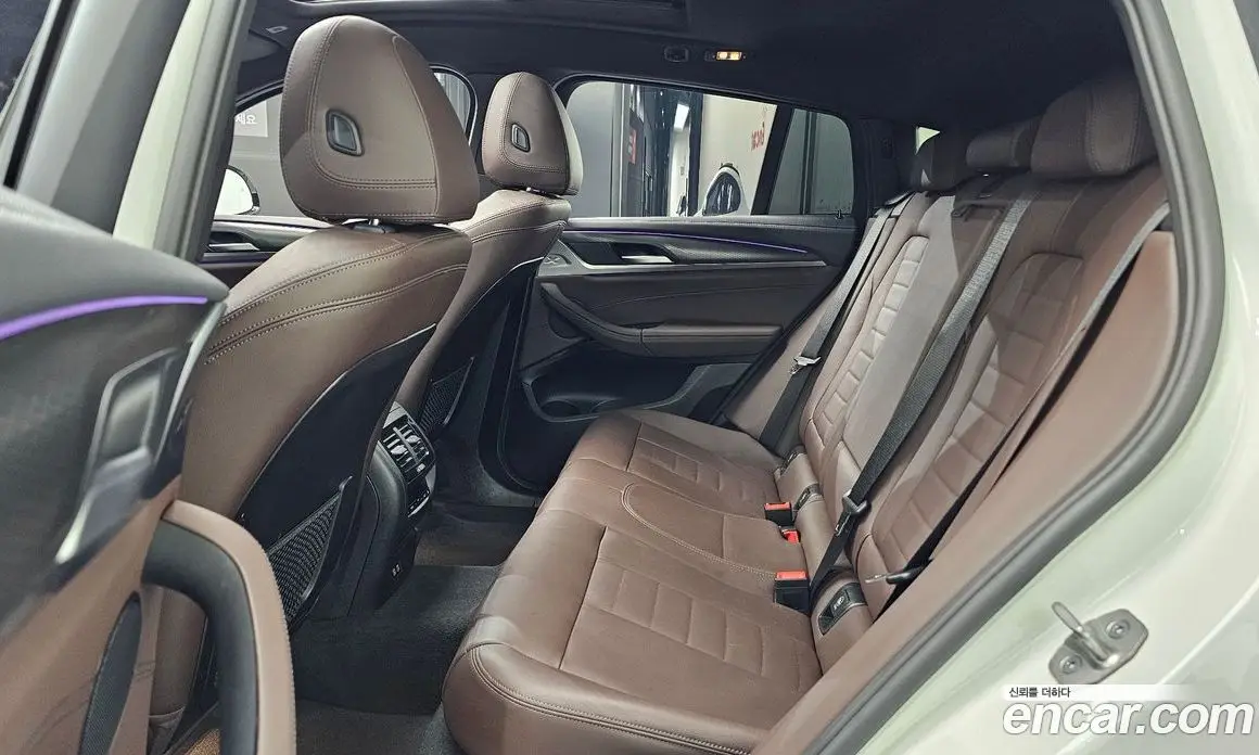 BMW X4 2024 2.0 автомат (гидро), фото 17