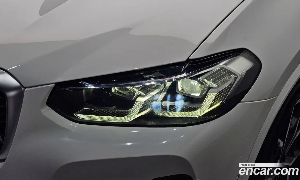 BMW X4 2024 2.0 автомат (гидро), фото 7
