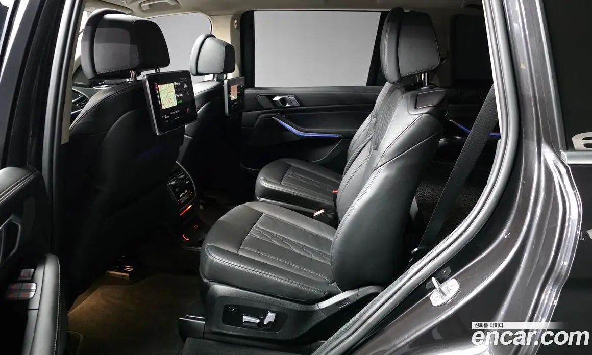 BMW X7 2022 3.0 автомат (гидро), фото 16 BMW X7 2022 3.0 автомат (гидро), фото 16