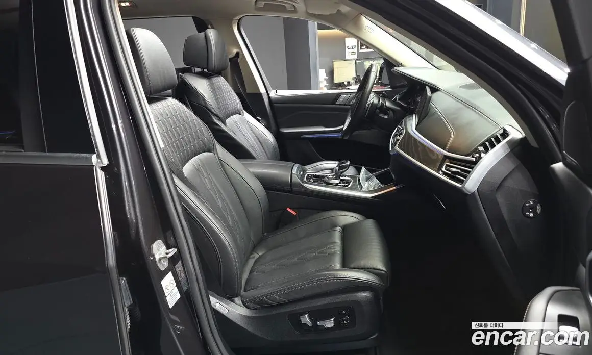 BMW X7 2022 3.0 автомат (гидро), фото 17 BMW X7 2022 3.0 автомат (гидро), фото 17