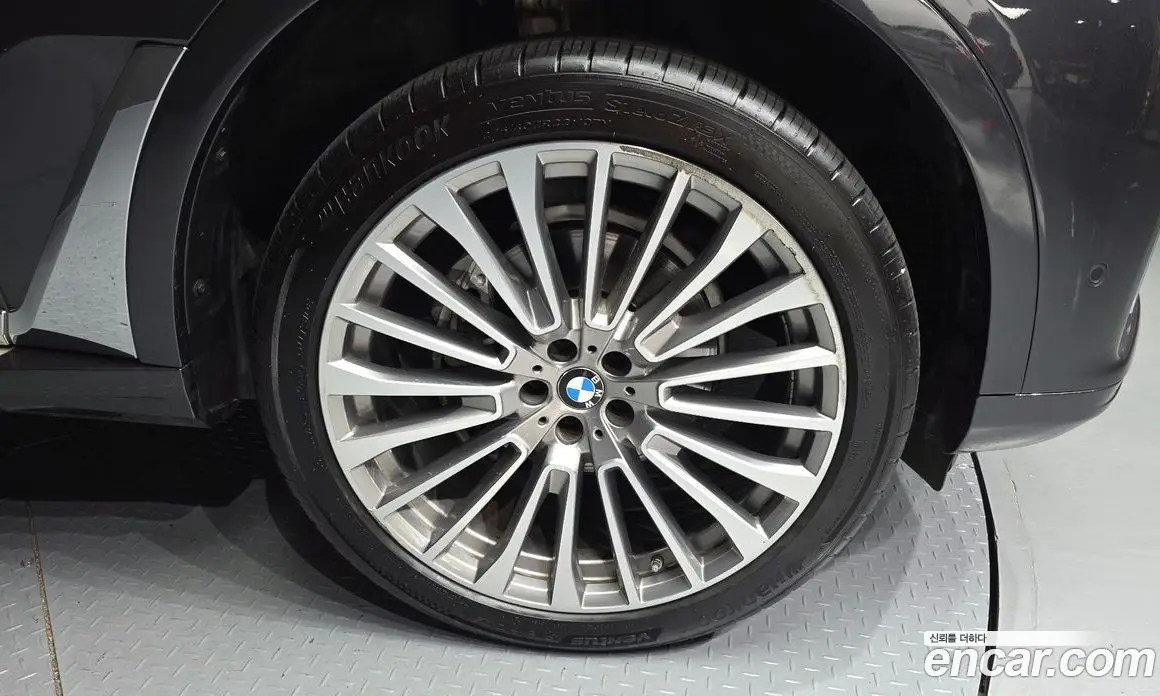 BMW X7 2022 3.0 автомат (гидро), фото 7 BMW X7 2022 3.0 автомат (гидро), фото 7