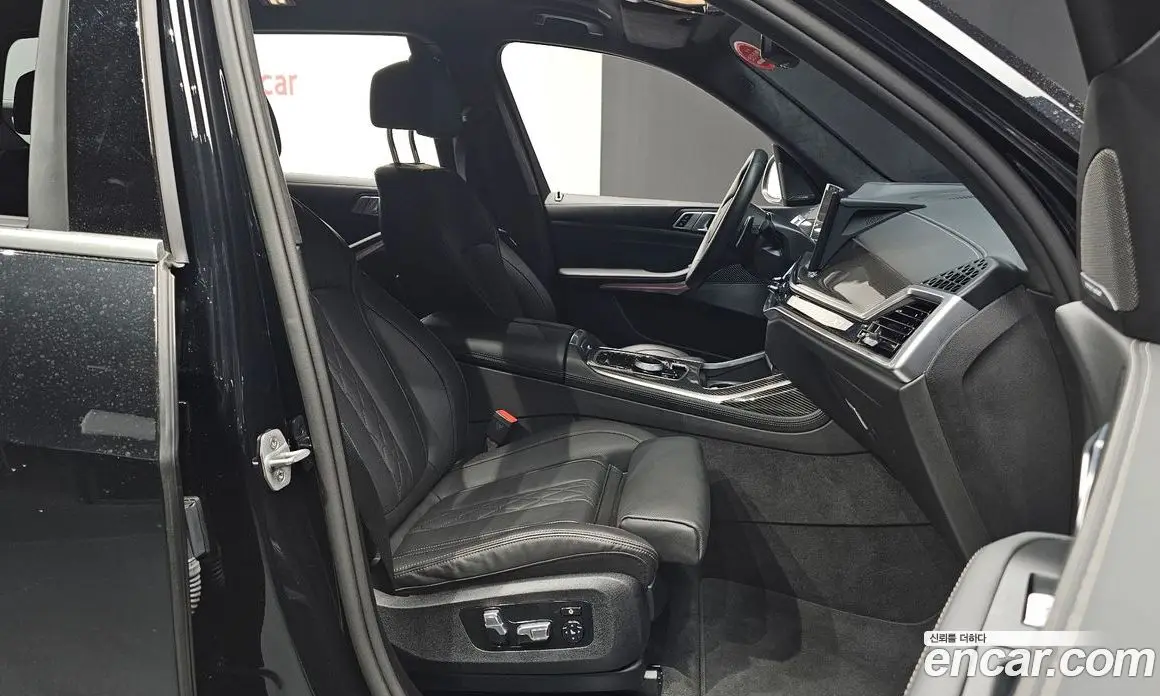 BMW X7 2025 3.0 автомат (гидро), фото 13