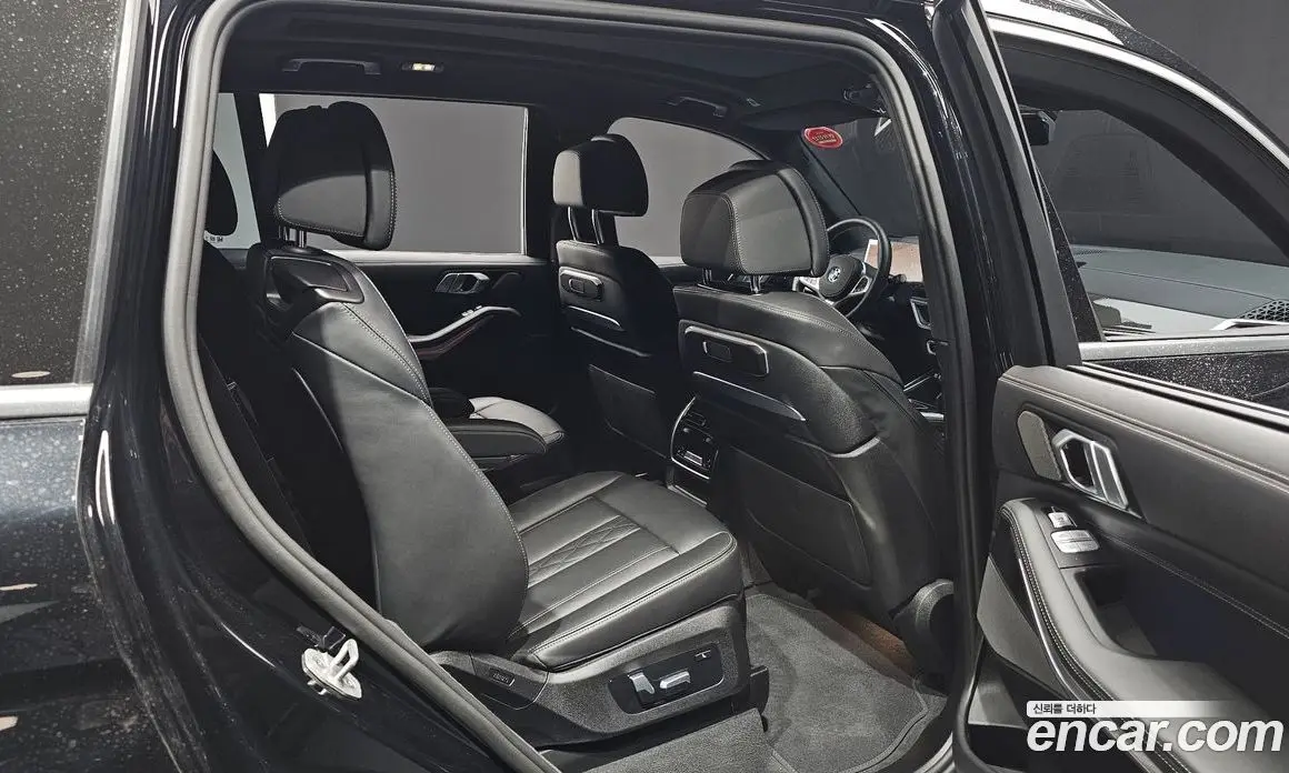 BMW X7 2025 3.0 автомат (гидро), фото 16