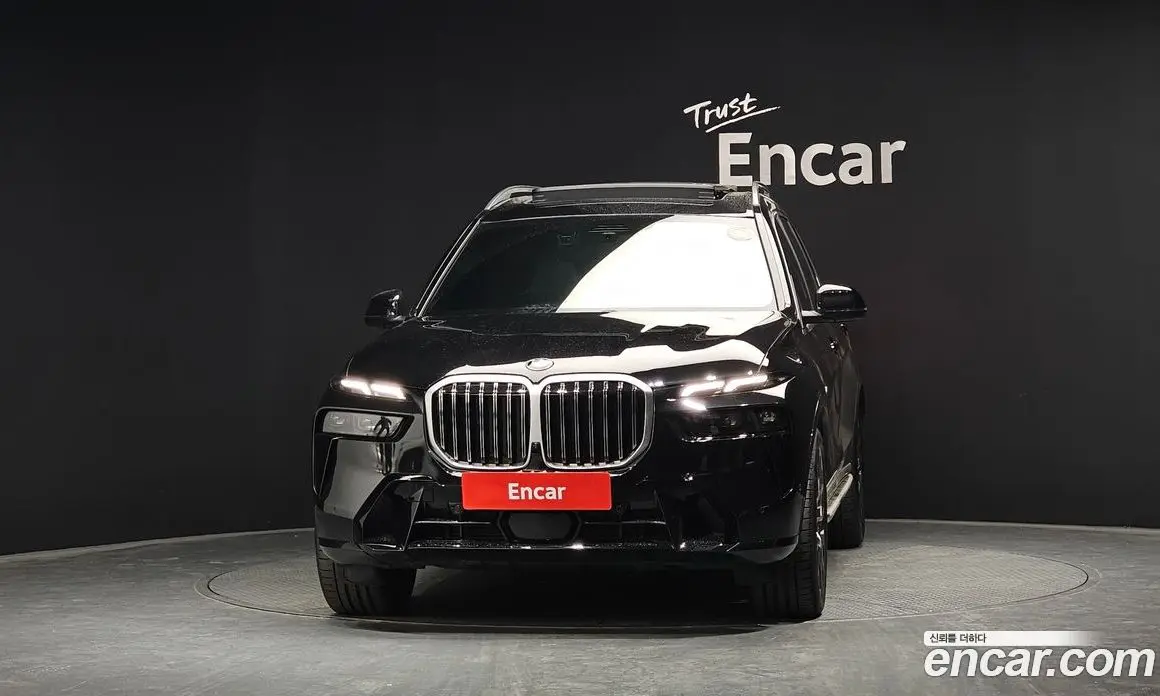 BMW X7 2025 3.0 автомат (гидро), фото 3