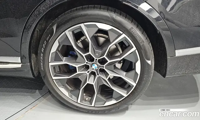 BMW X7 2025 3.0 автомат (гидро), миниатюра 7
