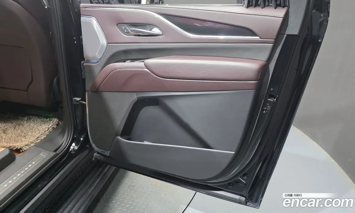 Cadillac Escalade 2021 6.2 автомат (гидро), фото 15