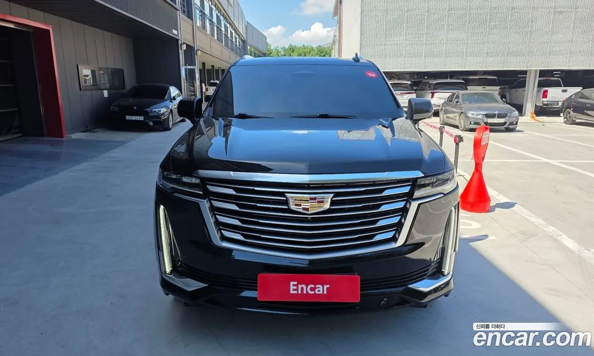 Cadillac Escalade 2021 6.2 автомат (гидро), фото 3
