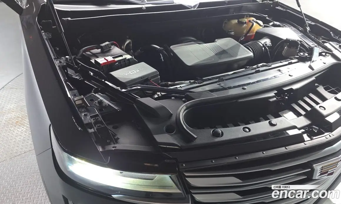 Cadillac Escalade 2021 6.2 автомат (гидро), фото 6