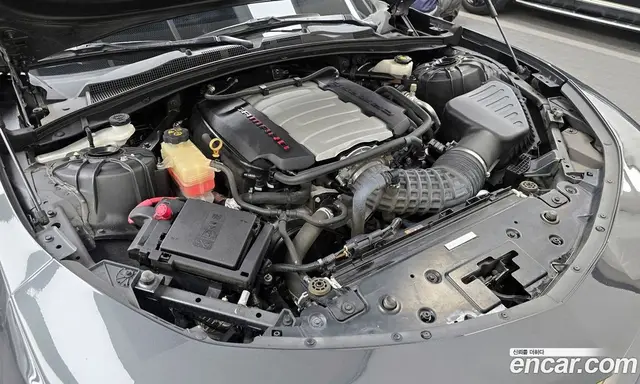 Chevrolet Camaro 2017 6.2 автомат (гидро), миниатюра 6 Chevrolet Camaro 2017 6.2 автомат (гидро), миниатюра 6