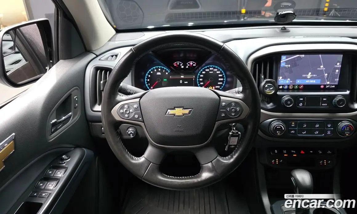 Chevrolet Colorado 2022 3.6 автомат (гидро), фото 19