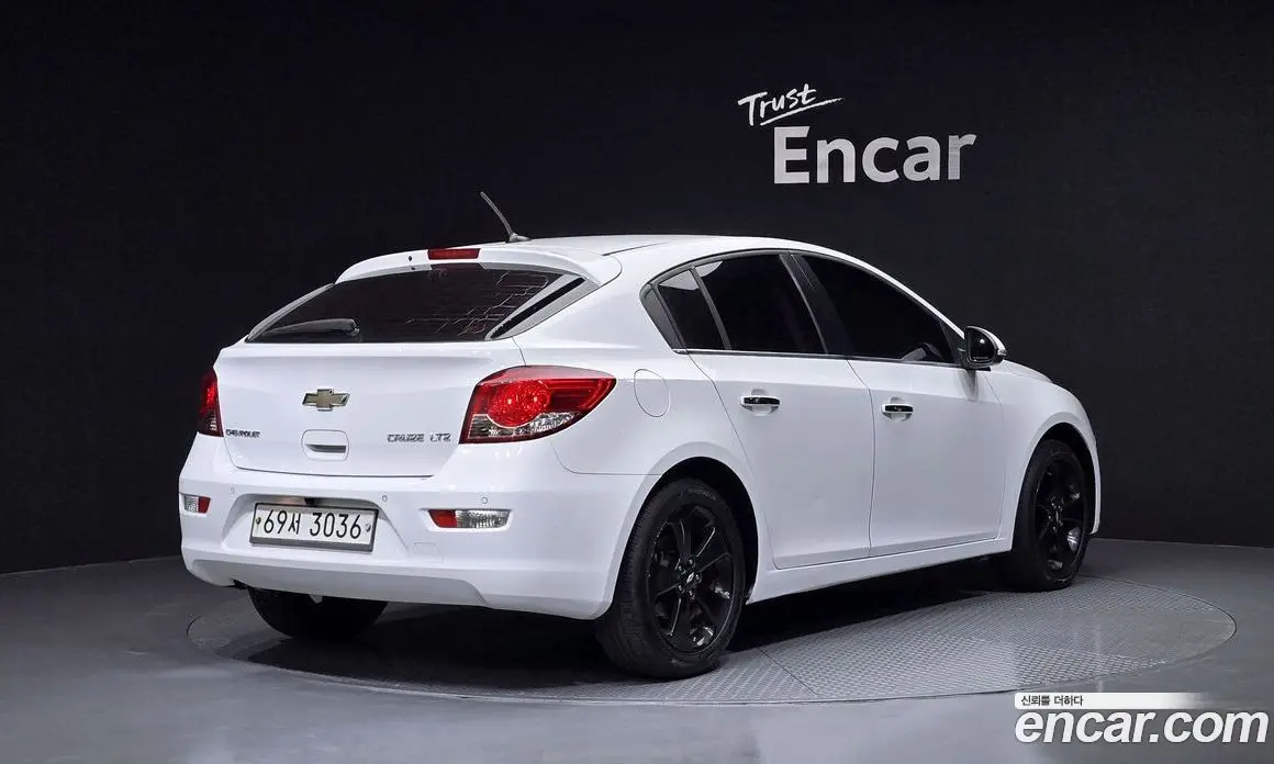 Chevrolet Cruze 2013 1.8 автомат (гидро), фото 2 Chevrolet Cruze 2013 1.8 автомат (гидро), фото 2