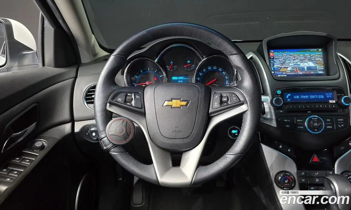 Chevrolet Cruze 2013 1.8 автомат (гидро), фото 12 Chevrolet Cruze 2013 1.8 автомат (гидро), фото 12