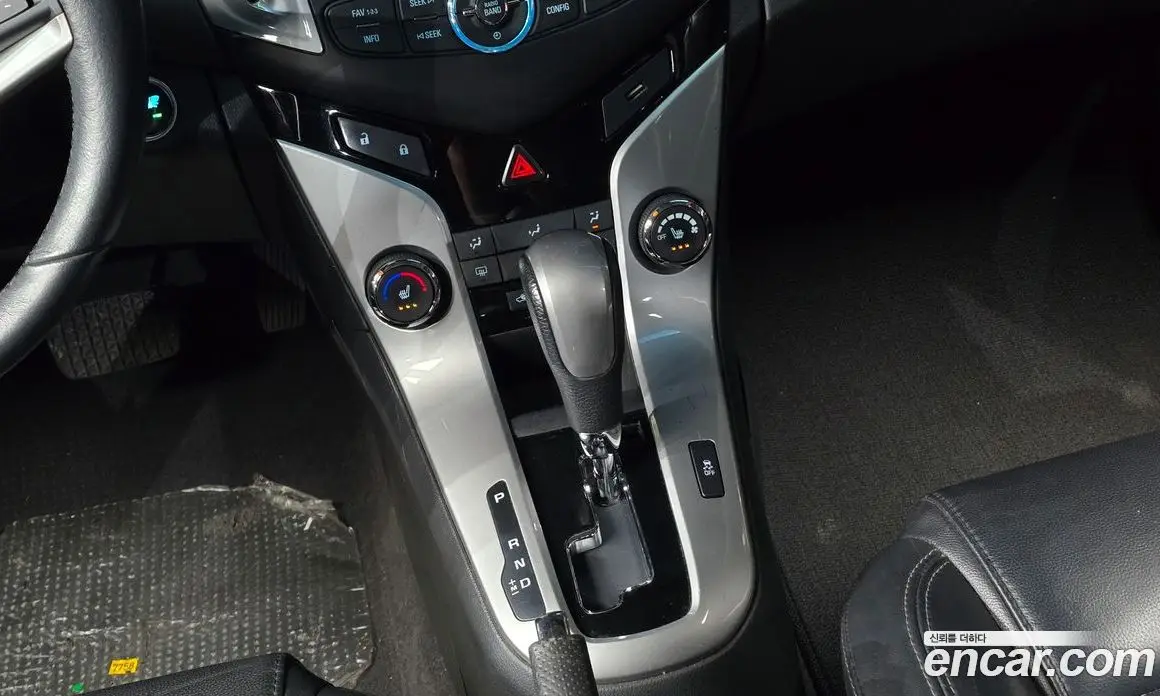 Chevrolet Cruze 2013 1.8 автомат (гидро), фото 9 Chevrolet Cruze 2013 1.8 автомат (гидро), фото 9
