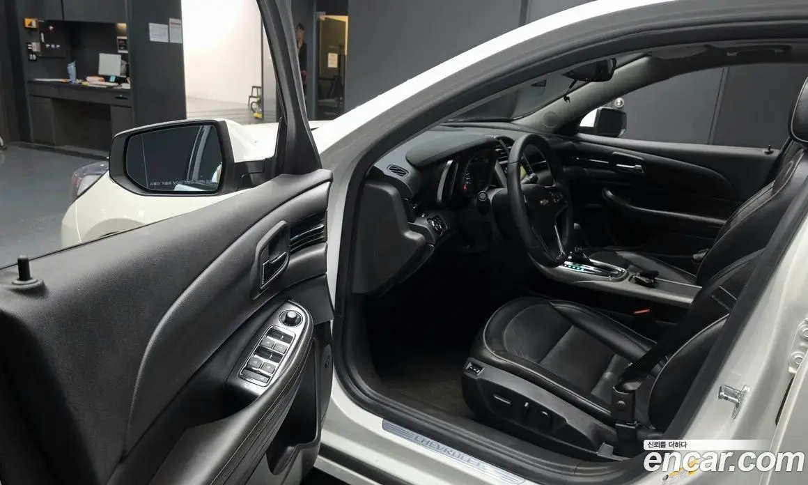 Chevrolet Malibu 2013 2.0 автомат (гидро), фото 13