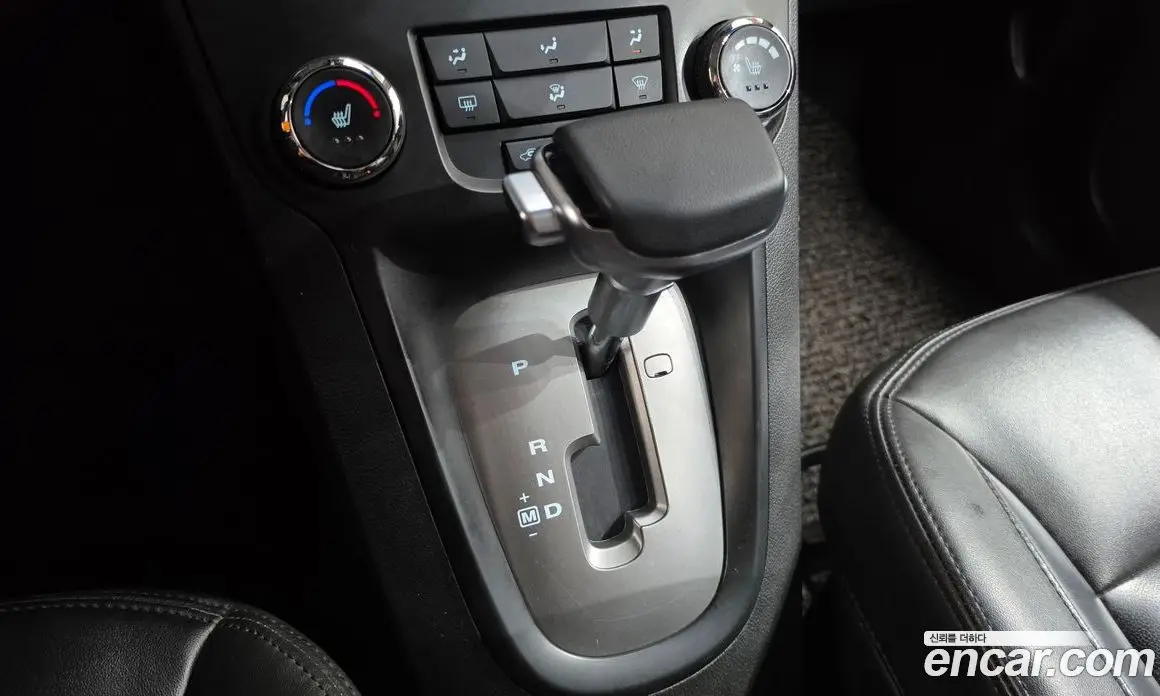 Chevrolet Orlando 2011 2.0 автомат (гидро), фото 12