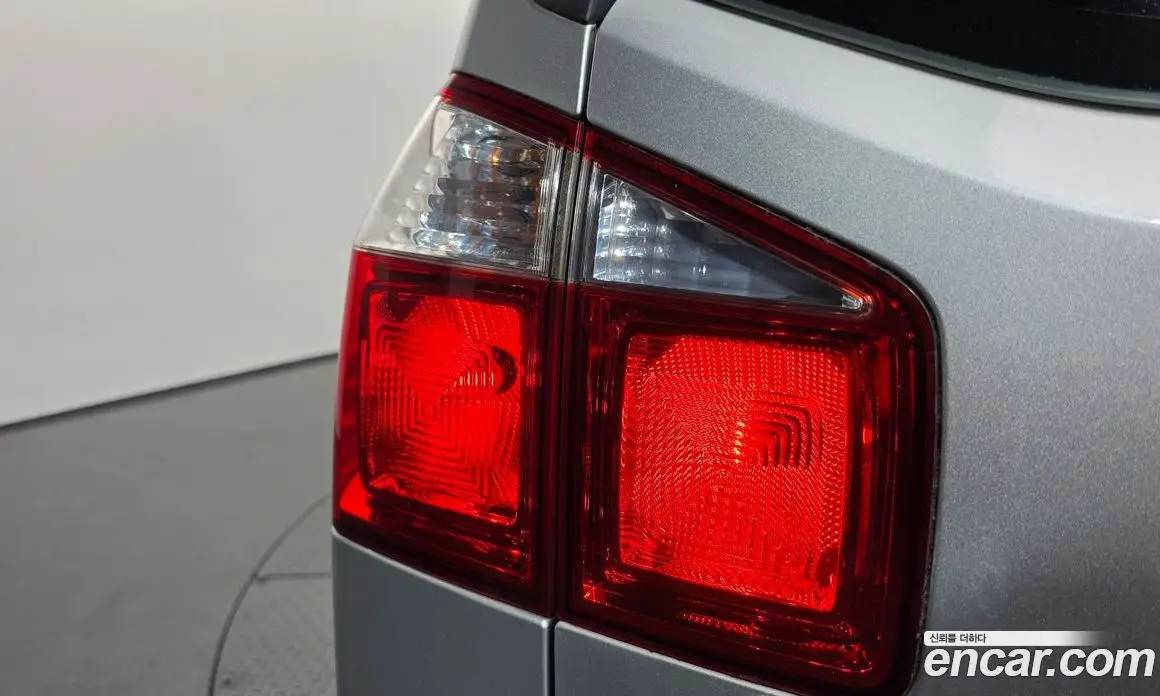 Chevrolet Orlando 2011 2.0 автомат (гидро), фото 9