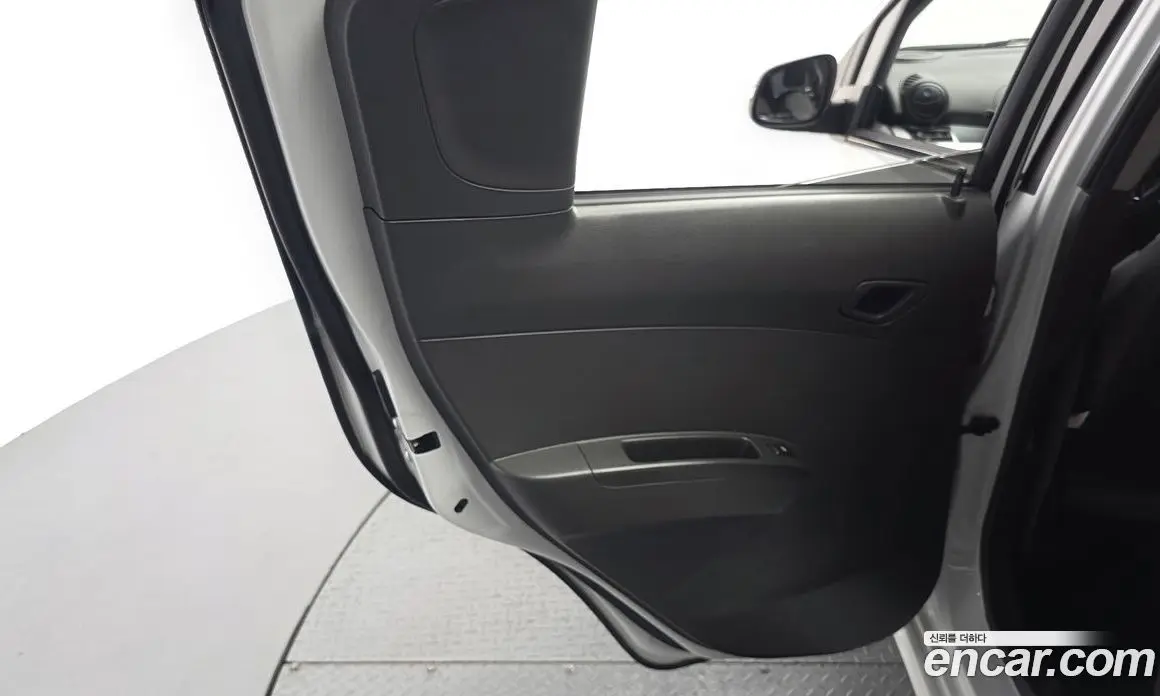 Chevrolet Spark 2014 1.0 автомат (гидро), фото 15