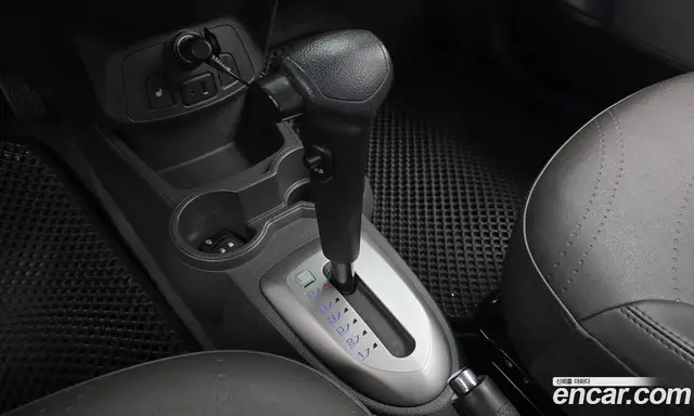 Chevrolet Spark 2014 1.0 автомат (гидро), миниатюра 12