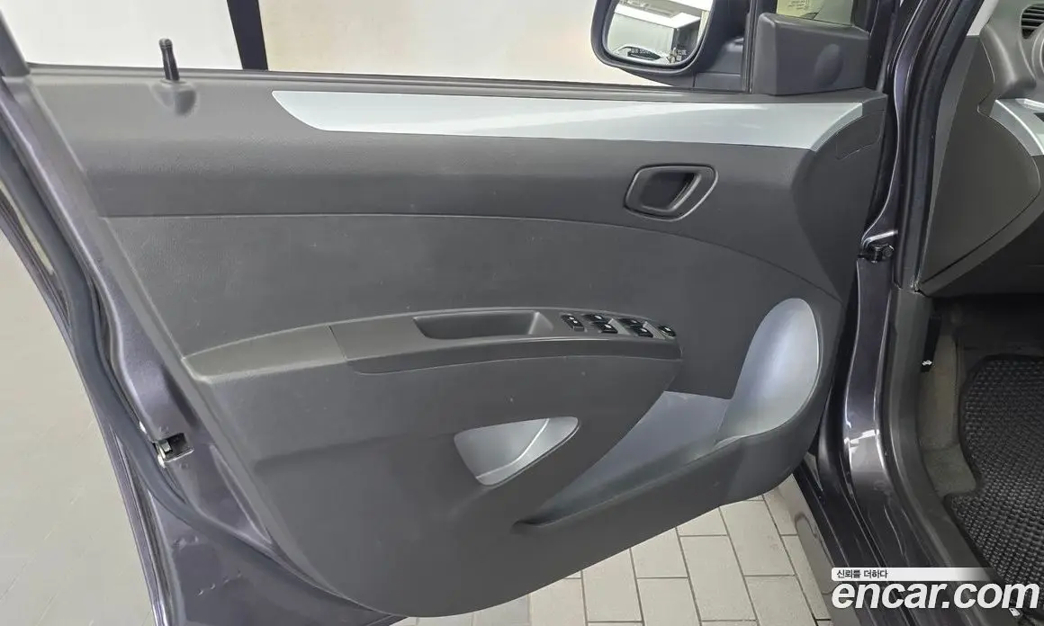 Chevrolet Spark 2014 1.0 автомат (гидро), фото 14 Chevrolet Spark 2014 1.0 автомат (гидро), фото 14