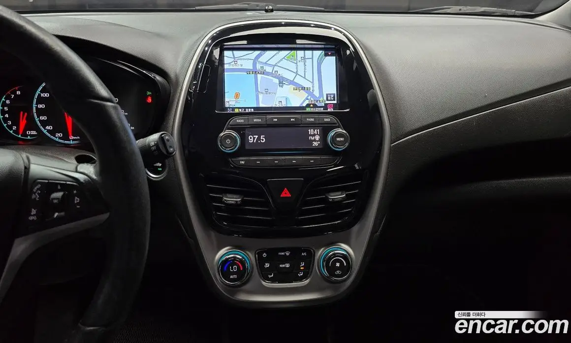Chevrolet Spark 2016 1.0 автомат (гидро), фото 20