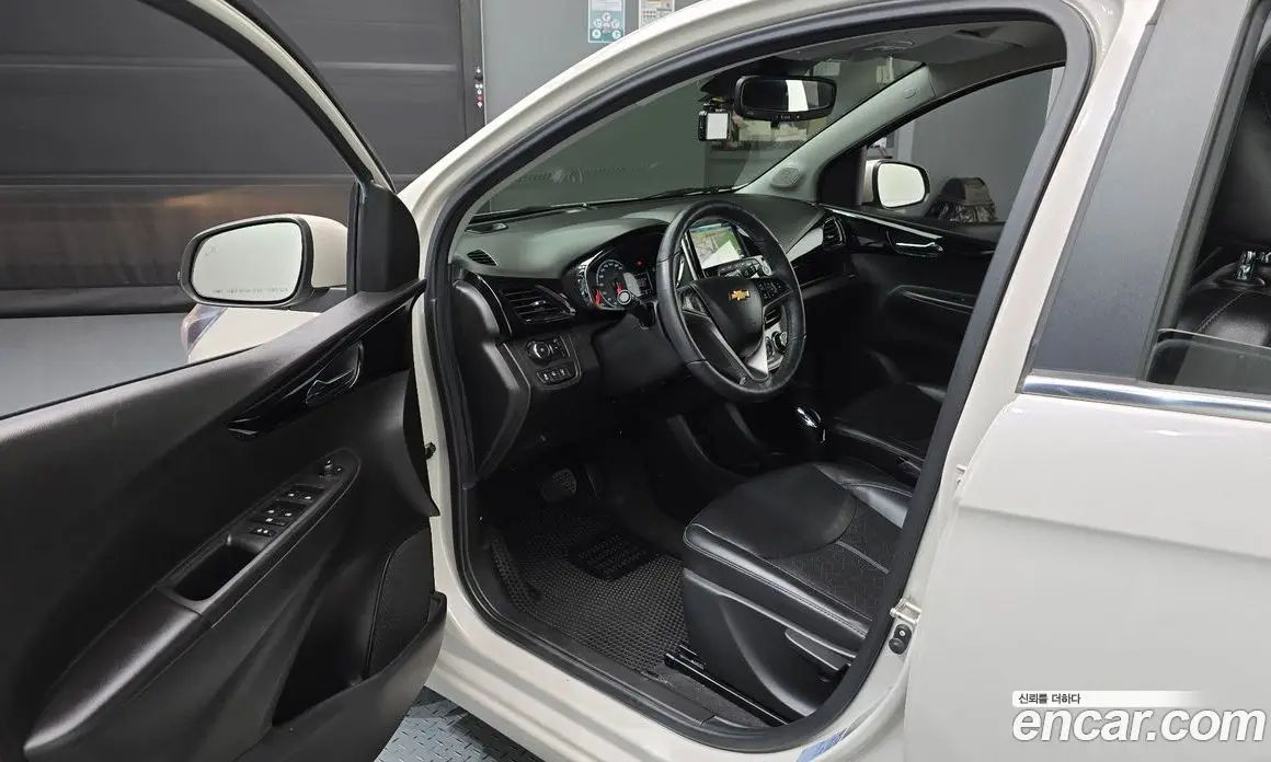 Chevrolet Spark 2017 1.0 автомат (гидро), фото 13