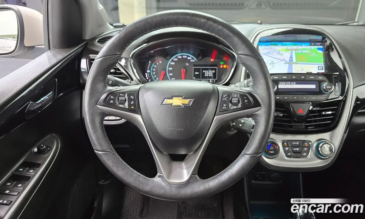 Chevrolet Spark 2017 1.0 автомат (гидро), фото 18