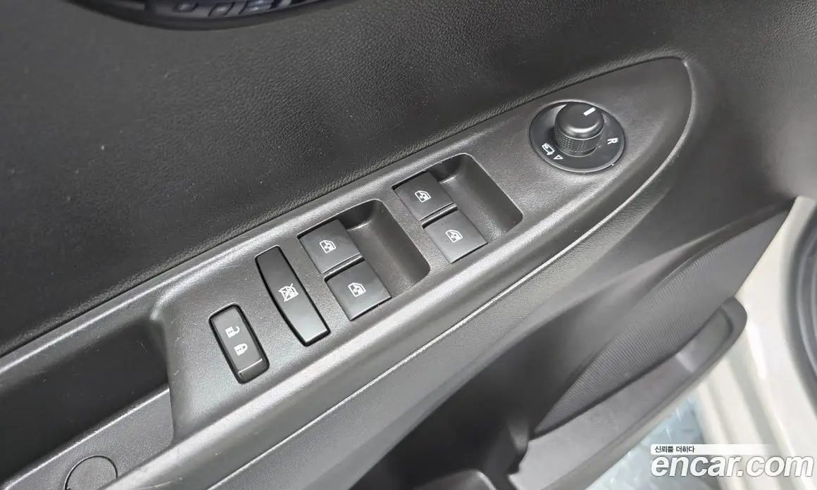 Chevrolet Spark 2017 1.0 автомат (гидро), фото 19