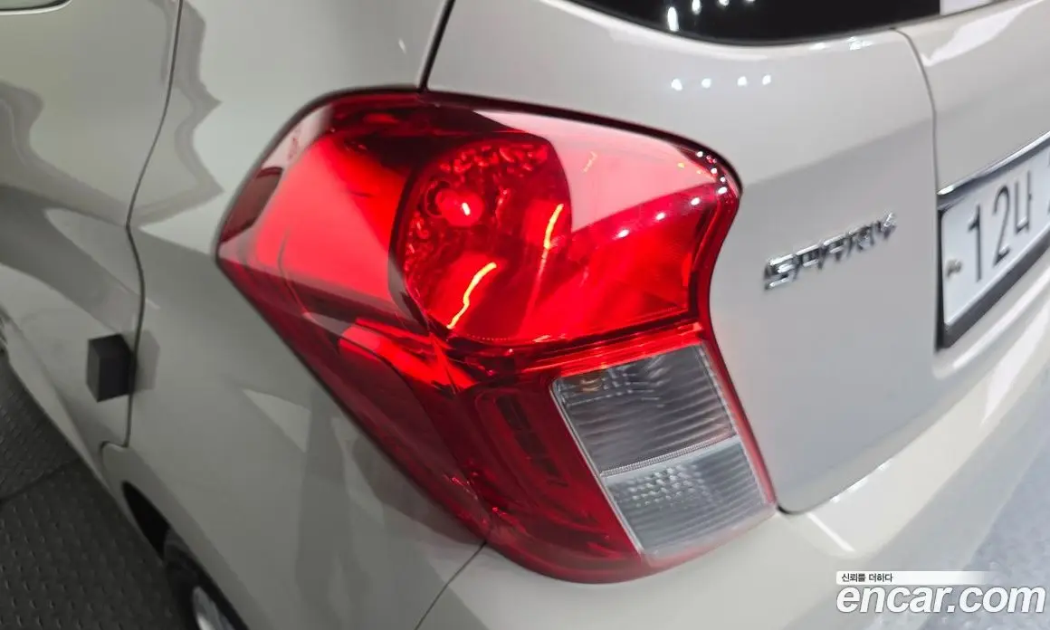 Chevrolet Spark 2017 1.0 автомат (гидро), фото 9