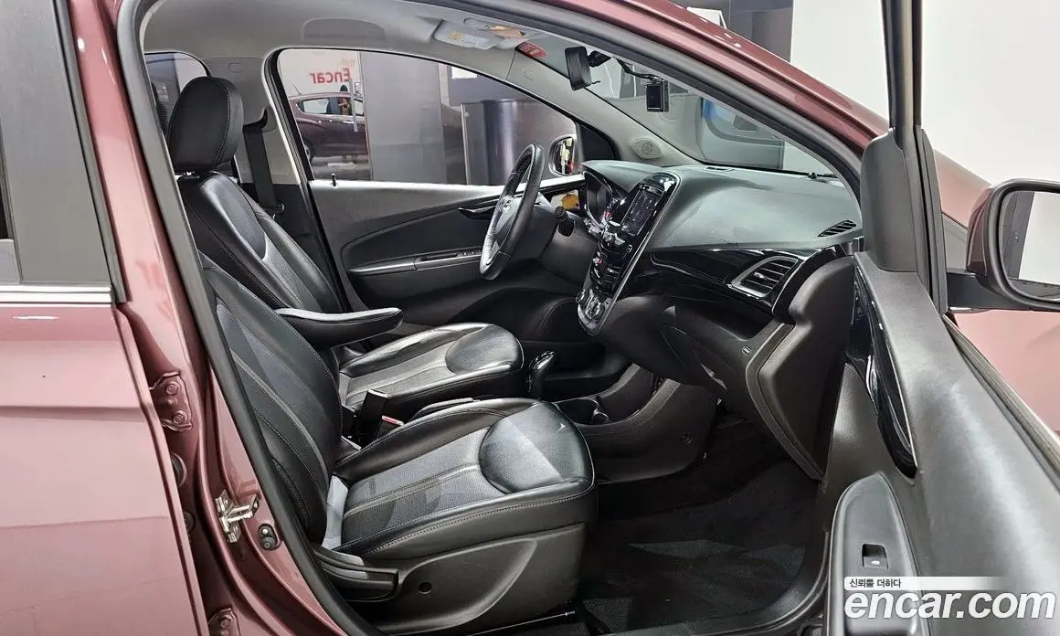 Chevrolet Spark 2018 1.0 автомат (гидро), фото 16 Chevrolet Spark 2018 1.0 автомат (гидро), фото 16