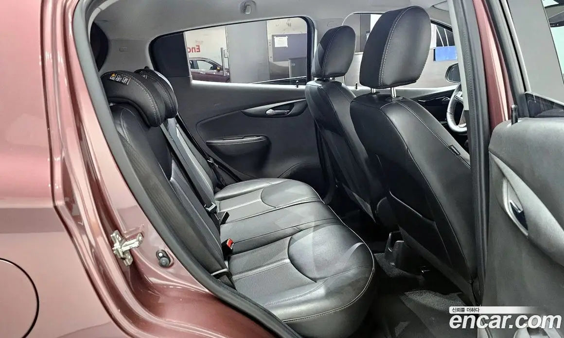 Chevrolet Spark 2018 1.0 автомат (гидро), фото 17 Chevrolet Spark 2018 1.0 автомат (гидро), фото 17