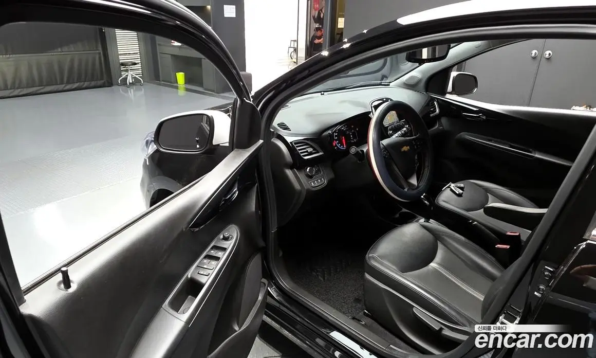 Chevrolet Spark 2019 1.0 автомат (гидро), фото 13