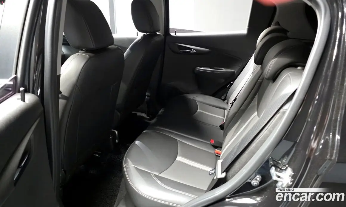 Chevrolet Spark 2019 1.0 автомат (гидро), фото 16