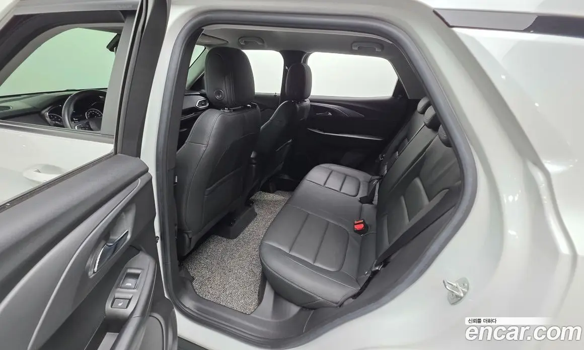 Chevrolet TrailBlazer 2021 1.3 автомат (гидро), фото 16 Chevrolet TrailBlazer 2021 1.3 автомат (гидро), фото 16