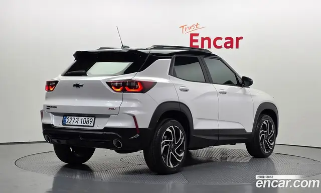 Chevrolet TrailBlazer 2024 1.3 автомат (гидро), миниатюра 2